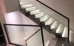 大连博思装饰工程有限公司