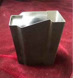 沈阳中金模具集团有限公司