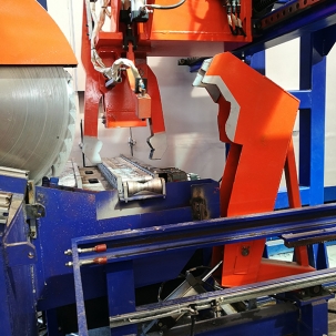 佛山市法比澳挤压机械科技有限公司