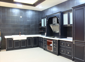 湖州久通物流机械有限公司