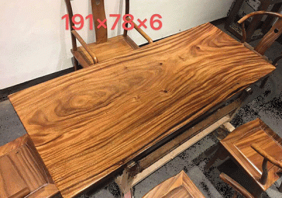 沙坪坝区渝磐仿古木雕厂