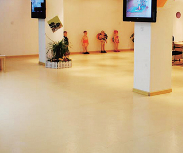 青岛鑫鸿暖石墨烯科技有限公司