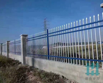 新疆德合坤厚金属制品有限公司