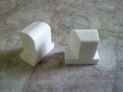 宜兴市东成陶瓷有限公司