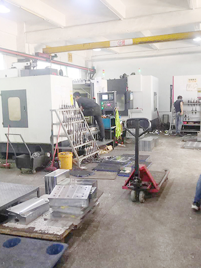 深圳市正品模胚有限公司