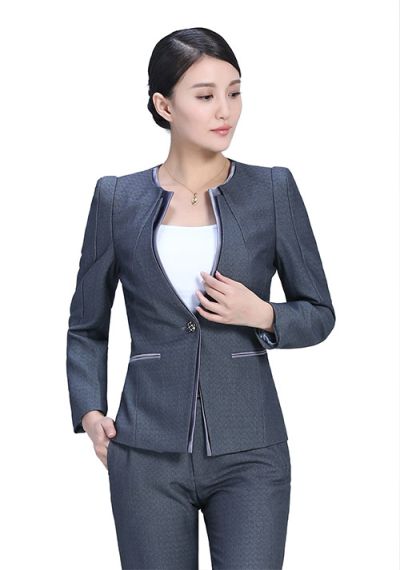 北京依兰琳卡服装有限公司
