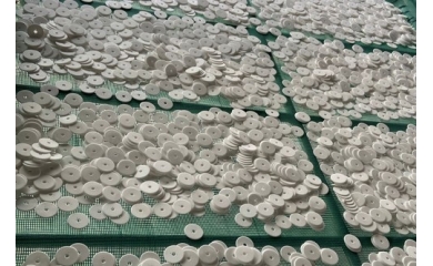 宜兴市佳瓷电子科技有限公司