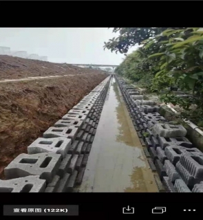 湖南佳晨市政设施制造有限公司