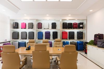 平湖市兴荣箱包有限公司