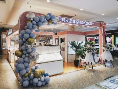 甘肃皇冠展柜厂