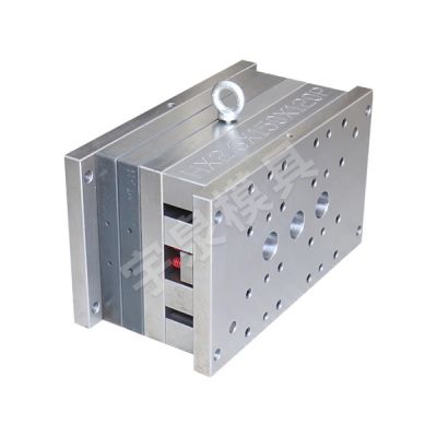 乐清市宇泉模具有限公司